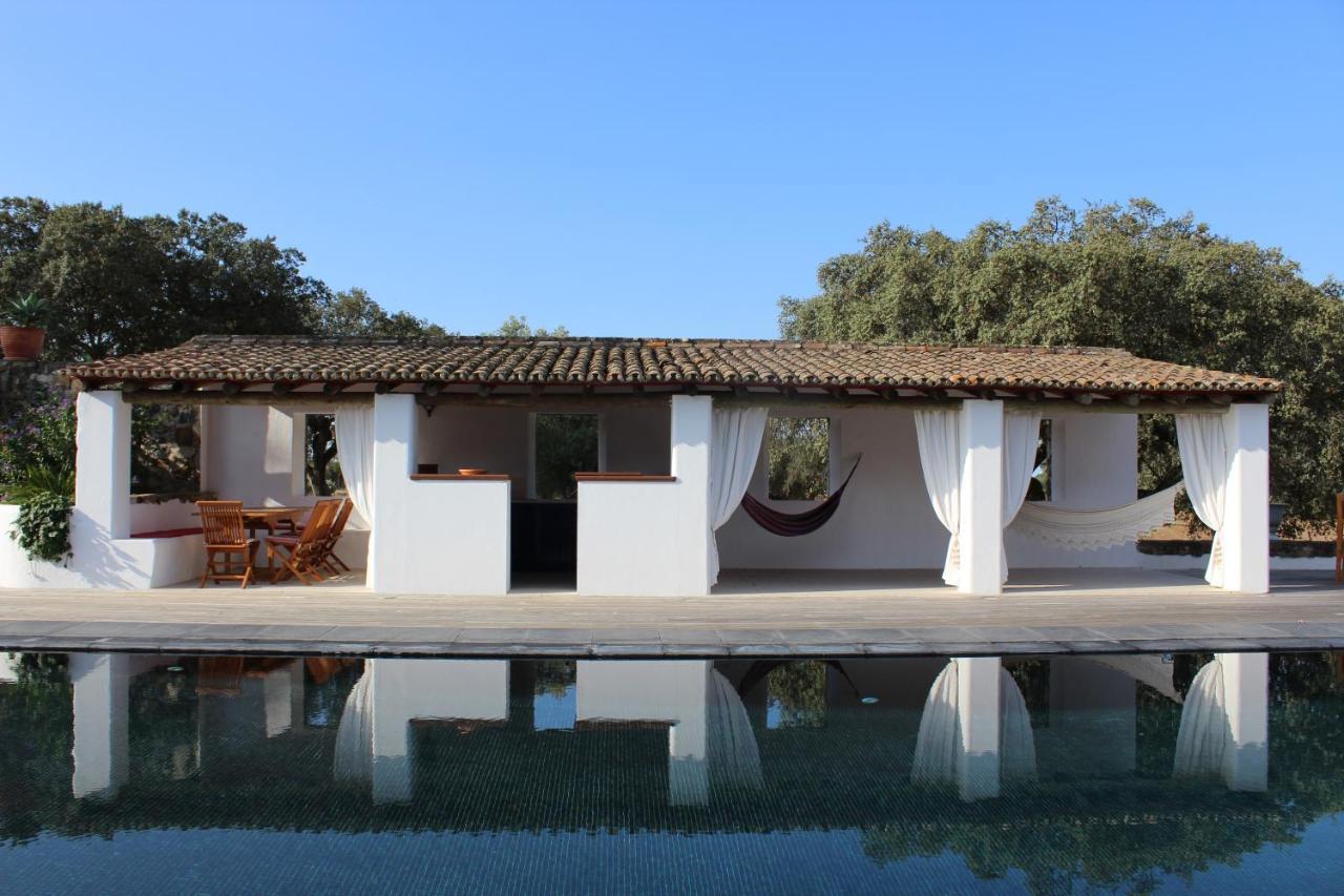 Herdade Dos Alfanges "The Barn" Viana do Alentejo Luaran gambar