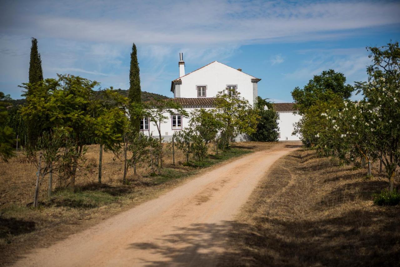Herdade Dos Alfanges "The Barn" Viana do Alentejo Luaran gambar